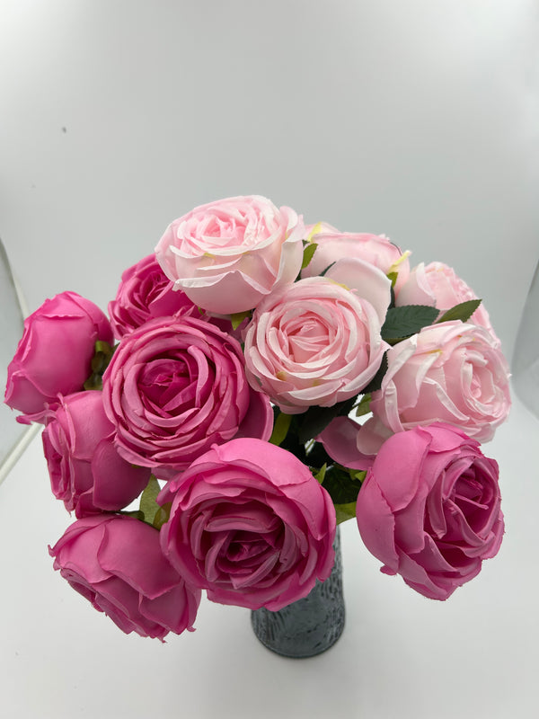 7 Large Heads Core Roses